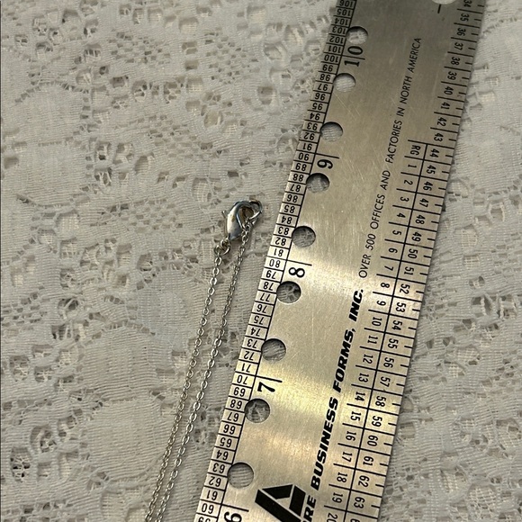 Vintage Heart Pendant Necklace - Picture 6 of 8